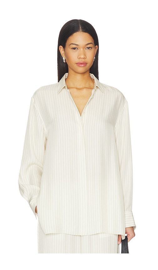 Hi Low Flou Shirt in Cream. - size S (also in XS, M, XL) - Theory - Modalova