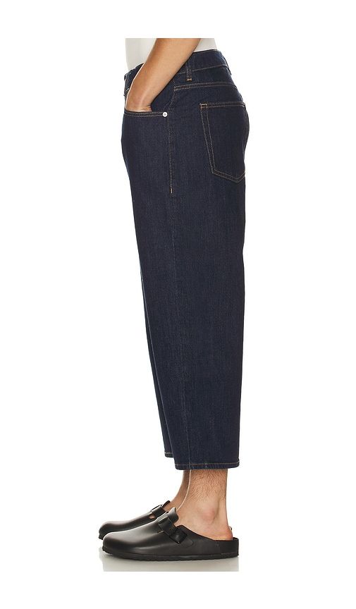 Jaimie Relaxed Straight Crop Jeans in Blue. - size 30 (also in 33, 34) - Tommy Jeans - Modalova