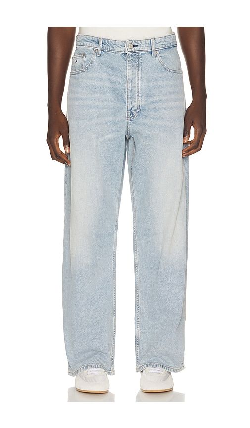 Theo Baggy Jeans in Blue. - size 30 (also in 31, 32, 33, 34, 36) - Tommy Jeans - Modalova