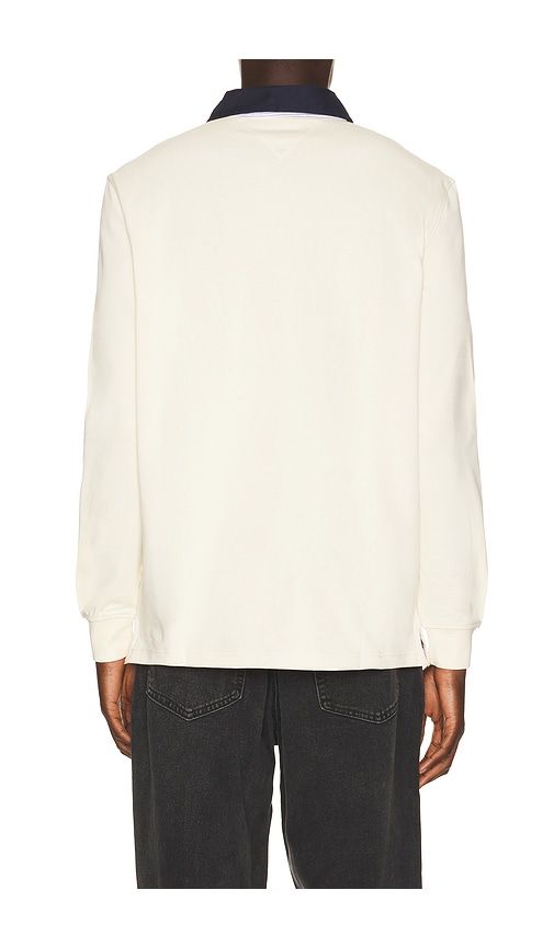 Relaxed Badge Rugby in Cream. - size L (also in M, S, XL/1X) - Tommy Jeans - Modalova