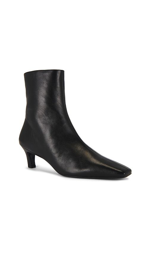 Estelle Boot in Black. - size 5.5 (also in 6, 6.5, 7, 7.5, 8) - Tony Bianco - Modalova