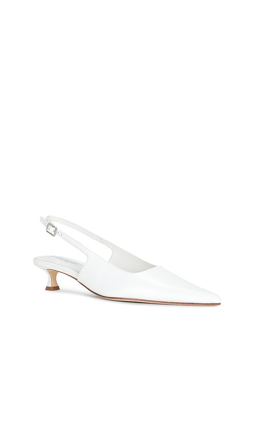 Crush Slingback Pump in White. - size 5.5 (also in 6, 6.5, 7, 7.5, 8, 8.5, 9, 9.5, 10) - Tony Bianco - Modalova