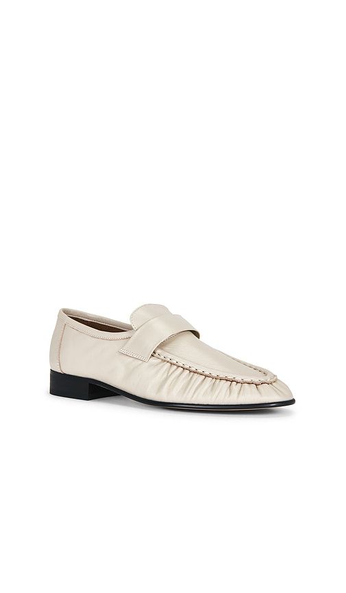 Gatsby Loafer in Cream. - size 10 (also in 6.5, 7, 8, 9, 9.5) - Tony Bianco - Modalova
