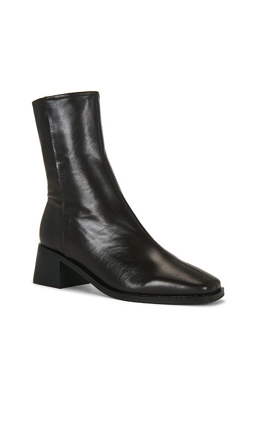 Remi Boot in Chocolate. - size 6.5 (also in 7, 7.5, 8, 8.5, 9) - Tony Bianco - Modalova