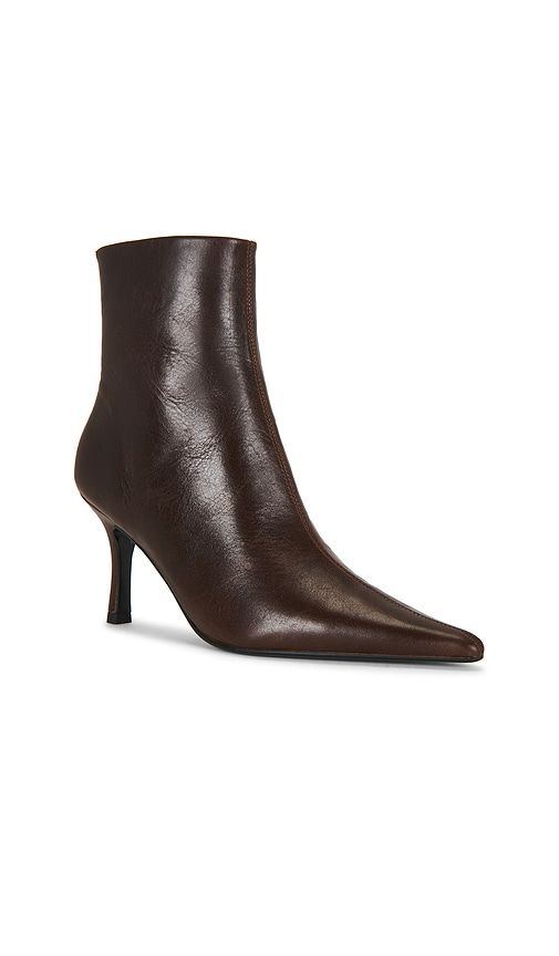 Sweetie Boot in Chocolate. - size 10 (also in 11, 5, 6.5, 7, 8, 8.5, 9, 9.5) - Tony Bianco - Modalova