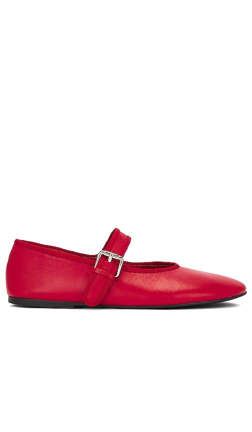 Meadow Flat in Red. - size 10 (also in 11, 5, 5.5, 6, 6.5, 7, 8.5, 9, 9.5) - Tony Bianco - Modalova