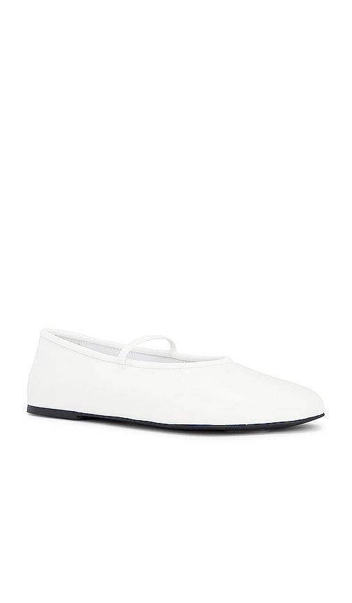 Martinez Flat in White. - size 10 (also in 11, 5.5, 6.5, 7, 7.5, 8, 8.5, 9, 9.5) - Tony Bianco - Modalova