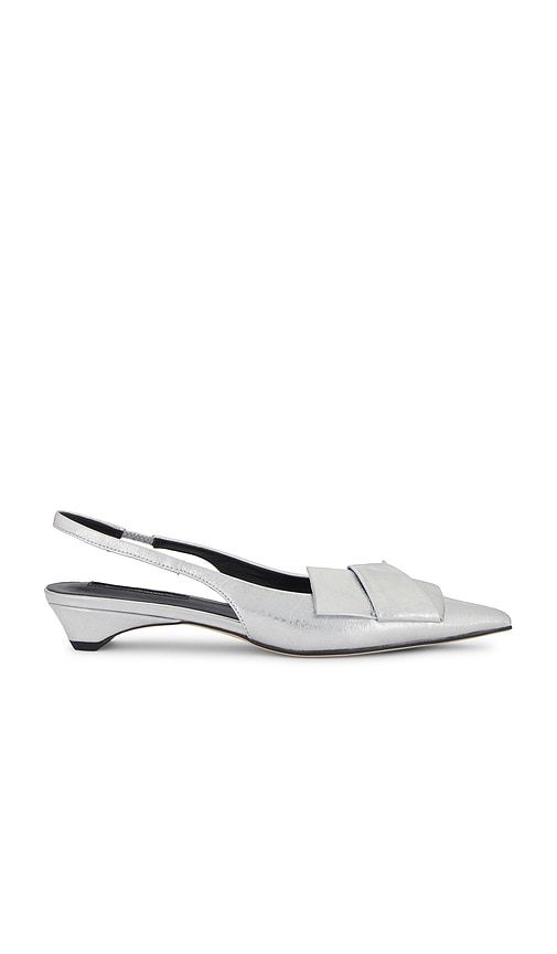 Elijah Flat in Metallic Silver. - size 6 (also in 6.5, 7.5, 8) - Tony Bianco - Modalova