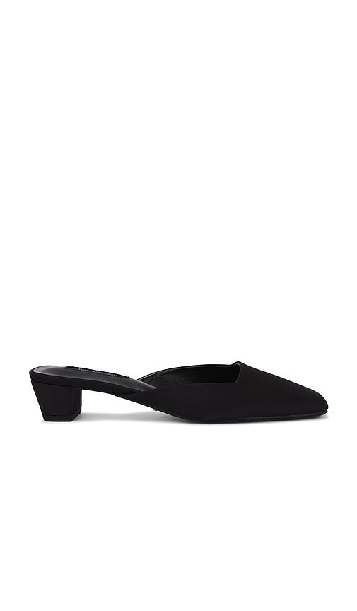 Harriet Mule in . - size 5.5 (also in 6, 6.5, 7, 7.5, 8, 9) - Tony Bianco - Modalova