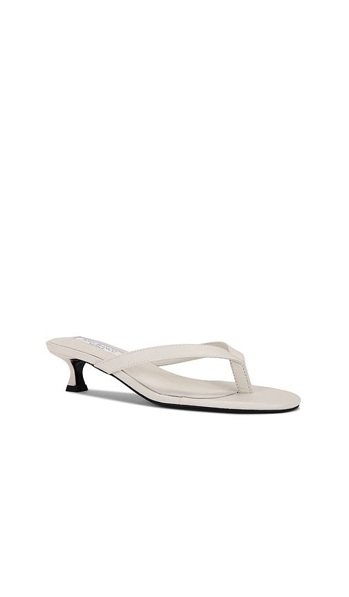 Pluto Sandal in White. - size 10 (also in 7) - Tony Bianco - Modalova