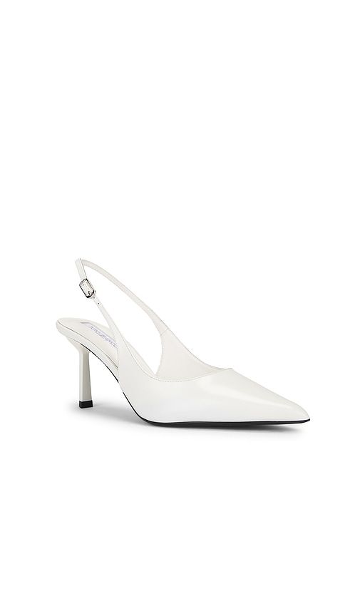 Baz Pump in White. - size 10 (also in 5, 5.5, 6, 6.5, 7, 7.5, 8, 8.5, 9, 9.5) - Tony Bianco - Modalova