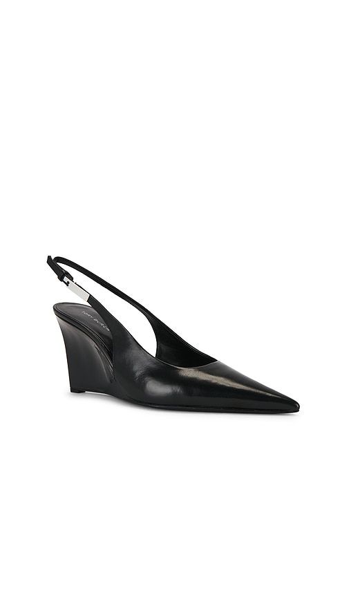 Gigi Slingback Wedge Pump in Black. - size 7 (also in 8, 9) - Tory Burch - Modalova