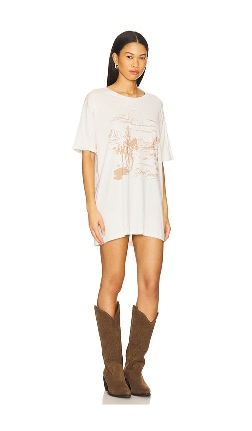 Gone Country Oversized Tee in Cream. - size S (also in XS) - The Laundry Room - Modalova