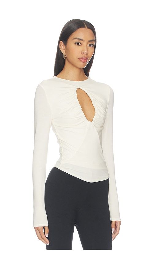 Demi Keyhole Top in Ivory. - size L (also in M, S, XL, XS) - The Line by K - Modalova