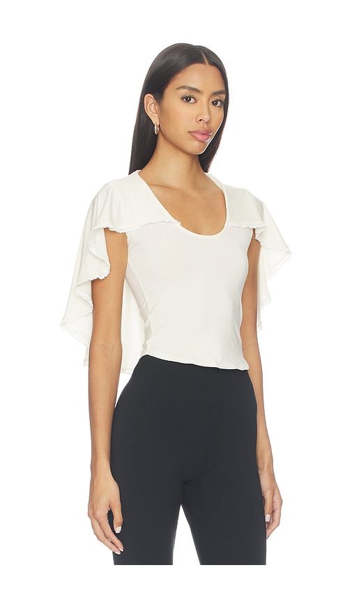 Piers Cape Top in Cream. - size L (also in M, S, XS) - The Line by K - Modalova