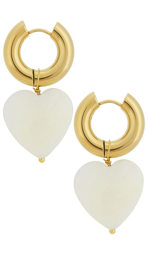 Lovely Earrings in Metallic Gold - Timeless Pearly - Modalova