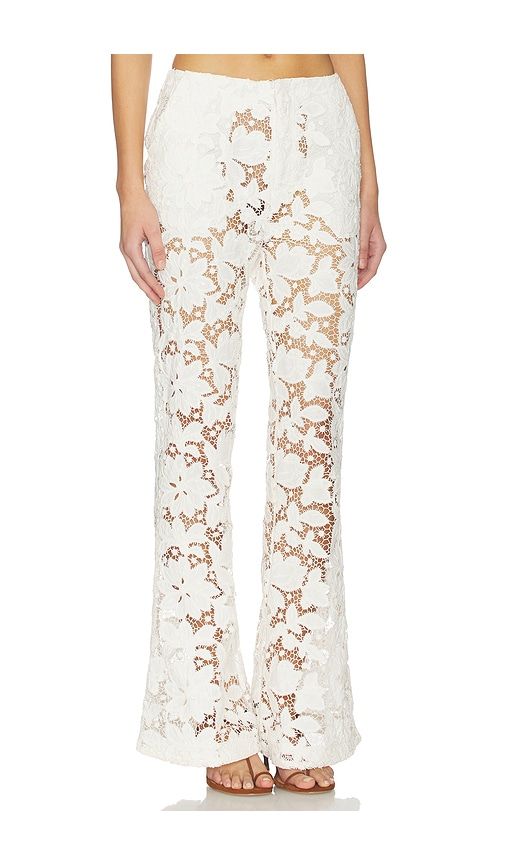 Alino Flare Pant in Ivory. - size M (also in S, XL, XS) - Tularosa - Modalova