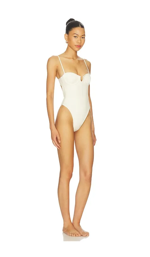 Siggy One Piece in . - size L (also in XL) - Tularosa - Modalova