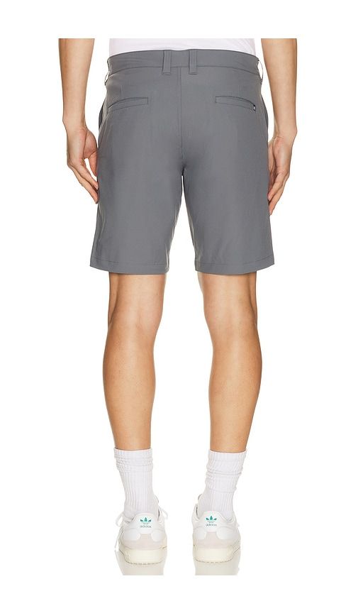 Wanderlust Short in Grey. - size 32 (also in 33, 34, 36) - TravisMathew - Modalova