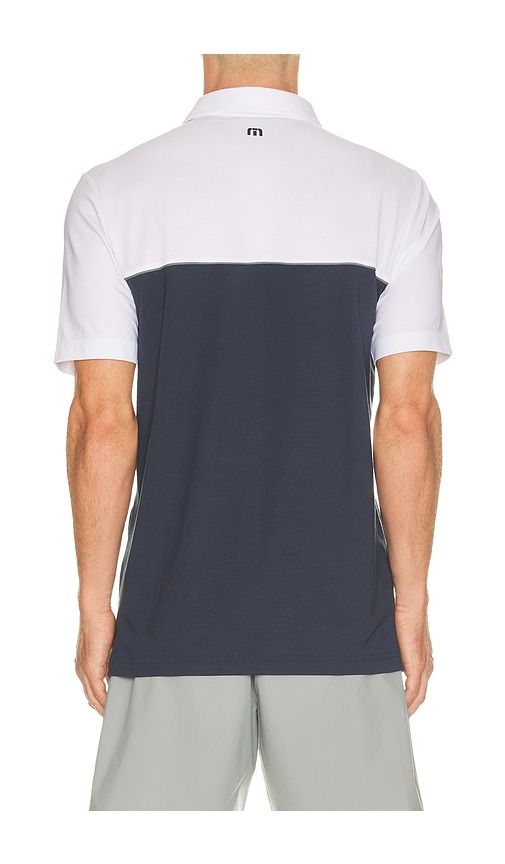 Travis Mathew Featherweight Colorblock Polo in Blue. - size S (also in M, L, XL/1X) - TravisMathew - Modalova