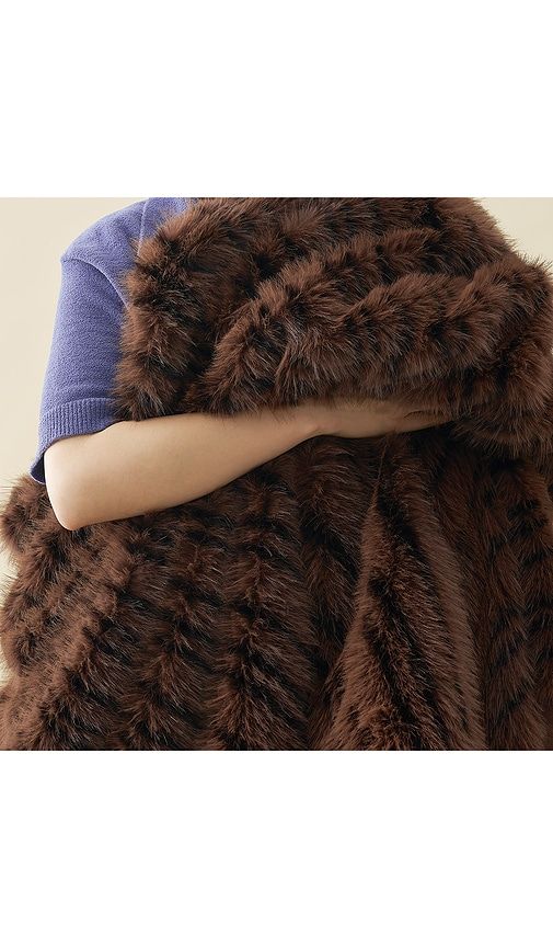UGG Home Petra Throw in Brown - UGG Home - Modalova