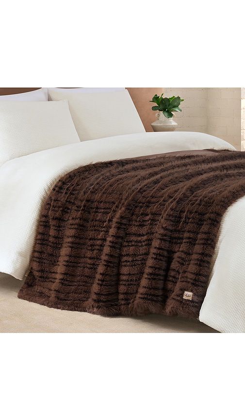 UGG Home Petra Throw in Brown - UGG Home - Modalova
