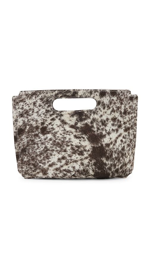 X REVOLVE Liar Clutch in Brown - Understated Leather - Modalova