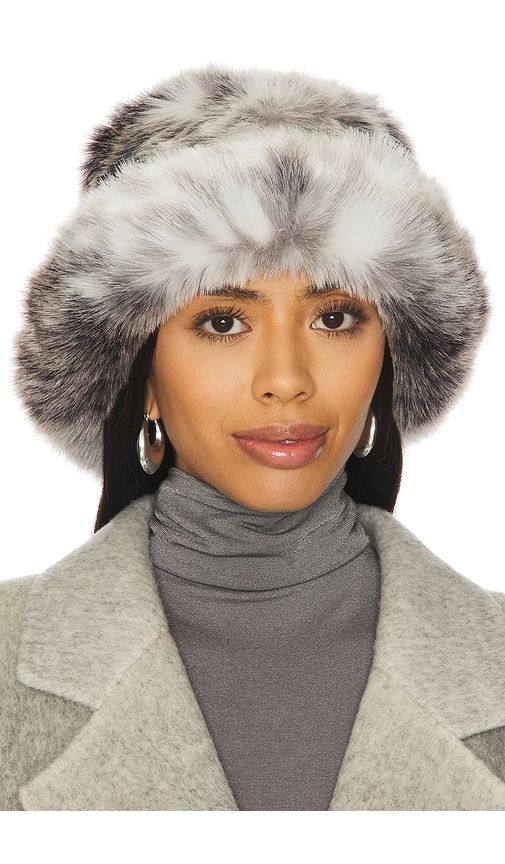Yeoman Bucket Hat in Dark Leopard in Cream - Unreal Fur - Modalova