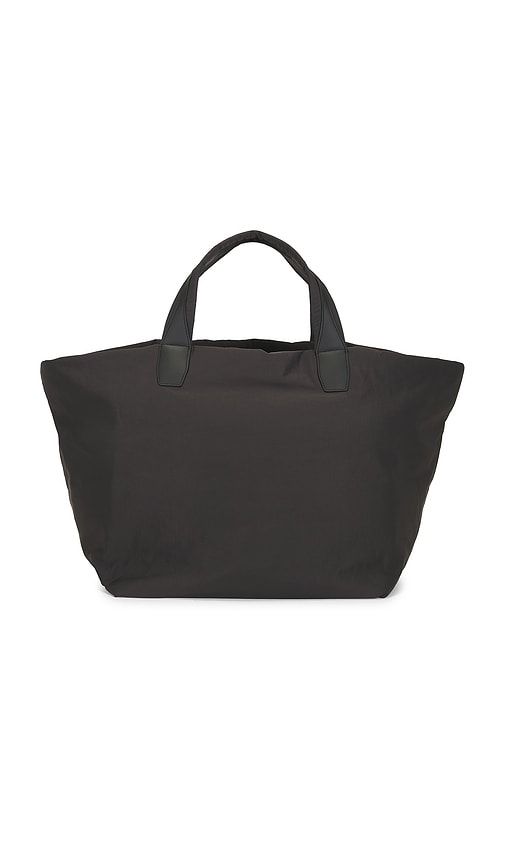 Essence Weekend Bag in - Vee Collective - Modalova