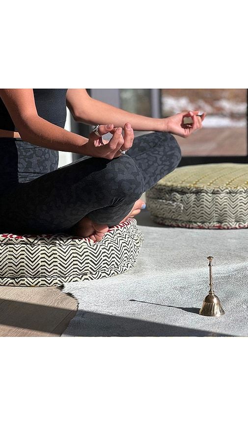 Meditation Cushion Round in - Verve Culture - Modalova