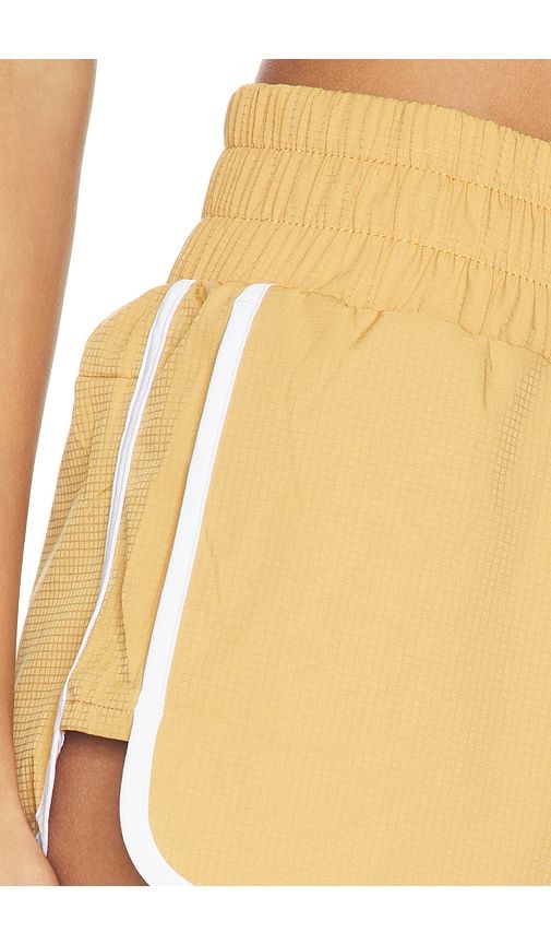 Arlington Running Short in . Size L. Also in M, S - Varley - Modalova