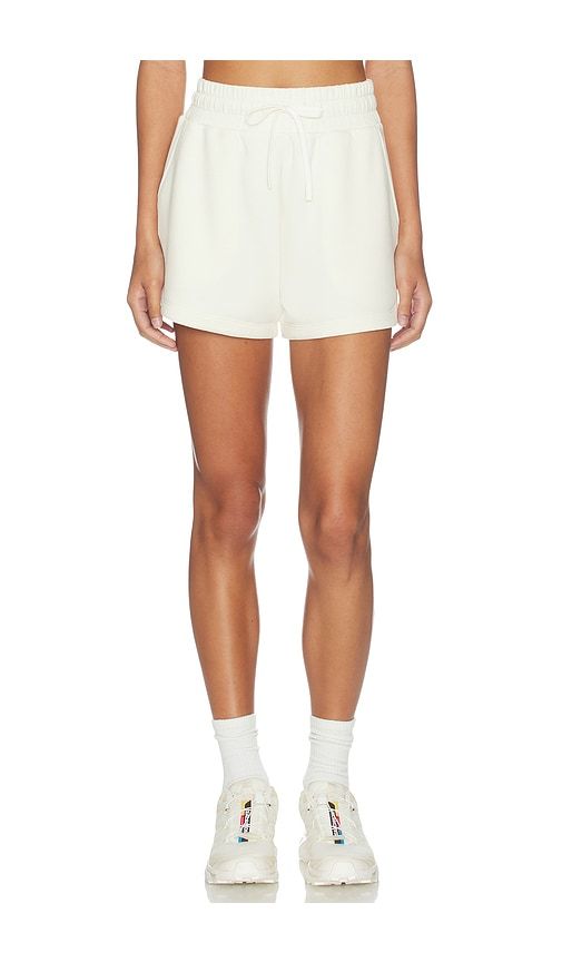 Coulter High Rise Short in Ivory. - size L (also in S, XL, XS) - Varley - Modalova