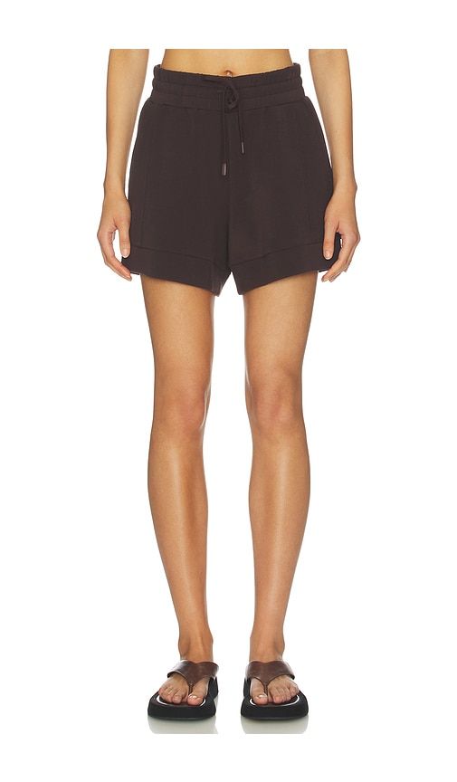 Atrium High Rise Short in Brown. - size L (also in M, S, XL, XS, XXS) - Varley - Modalova