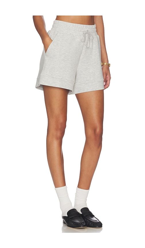 Atrium High Rise Short in Grey. - size L (also in M, S, XL, XS) - Varley - Modalova