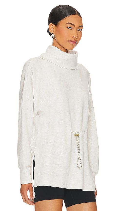 Freya Sweatshirt in Ivory. - size L (also in M, S, XL, XS) - Varley - Modalova