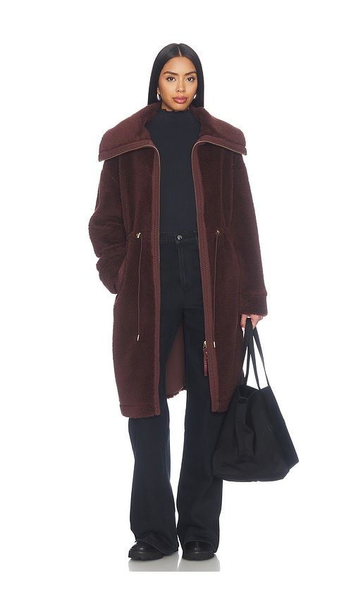 Bennet Long Sherpa Coat in Brown. - size L (also in M, S, XL, XS) - Varley - Modalova