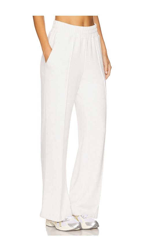 The Wide Leg 30 Pant in Ivory. - size L (also in M, S, XS) - Varley - Modalova