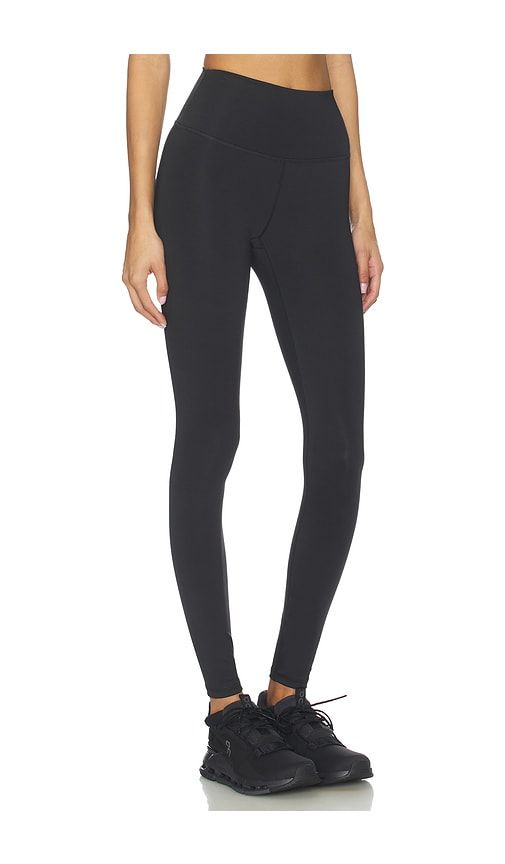 Assure High Rise 28 Legging in . - size L (also in XS) - Varley - Modalova