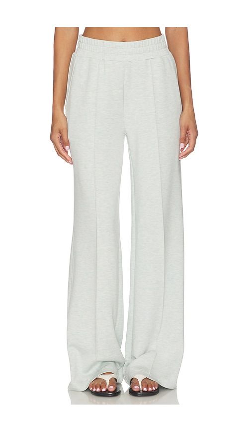 The Wide Leg Pant in Grey. - size L (also in M, S, XL, XS) - Varley - Modalova
