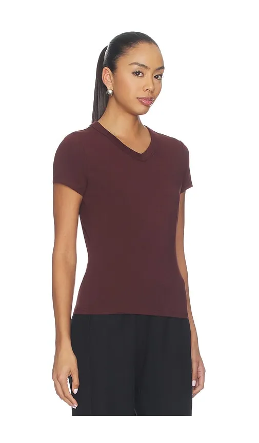 Devin V-neck Tee in Brown. - size M (also in S, XS) - Veronica Beard - Modalova