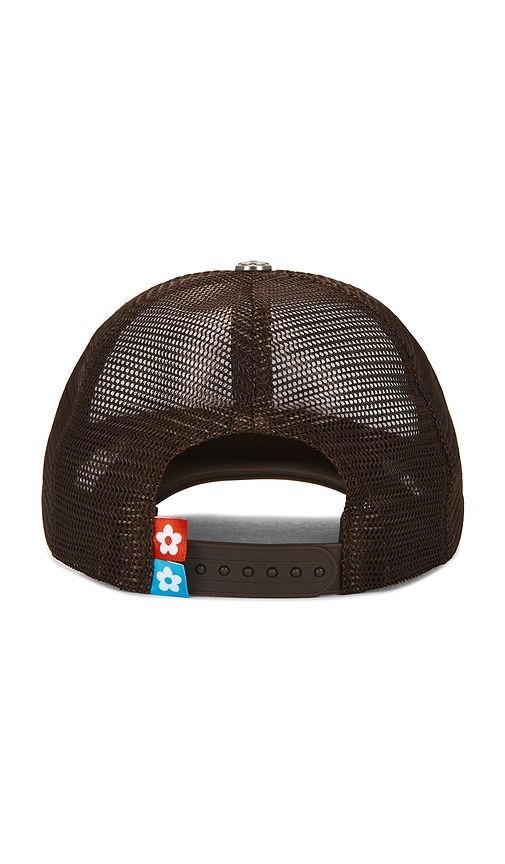 Eye Logo Patch Trucker Hat in - VANDYTHEPINK - Modalova