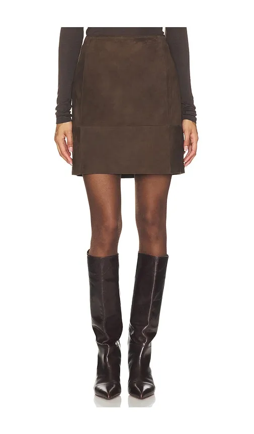 High Waisted Knee Length Skirt in Brown. - size 0 (also in 2, 4) - Vince - Modalova