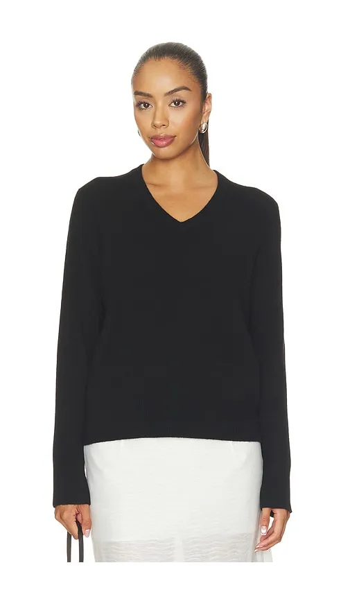 Casual V Neck Top in . - size M (also in S, XS) - Vince - Modalova