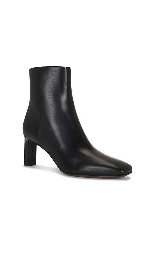 Valetta Boot in . - size 10 (also in 6, 7, 8, 9) - Vince - Modalova