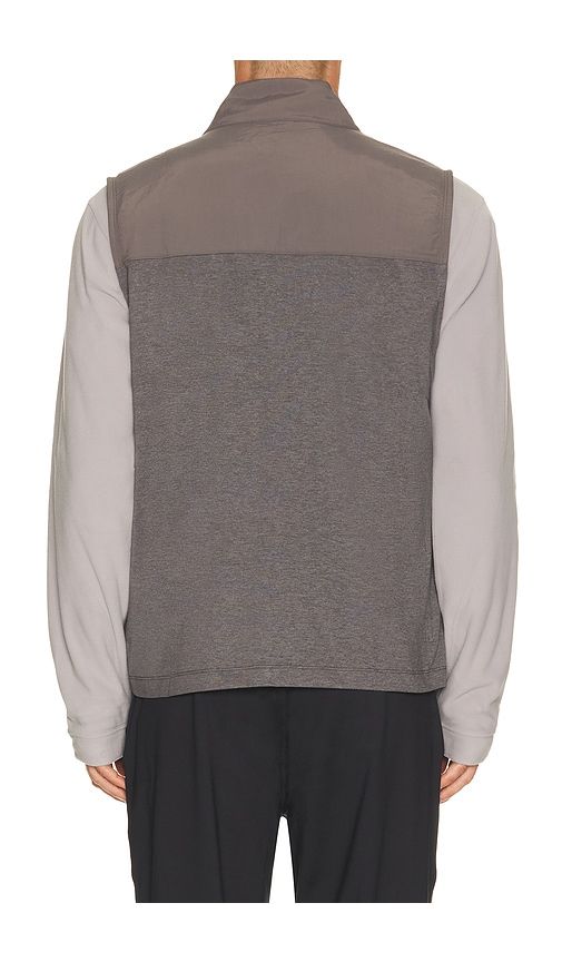 Sunday Element Vest in Grey. - size L (also in M, S, XL/1X) - Vuori - Modalova