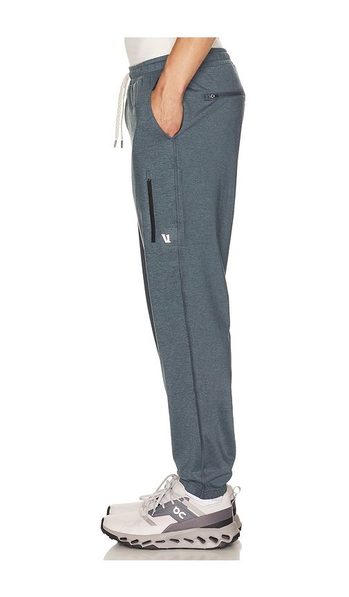 Sunday Performance 28 Sweatpants in Blue. - size L (also in M, S, XL/1X, XXL/2X) - Vuori - Modalova