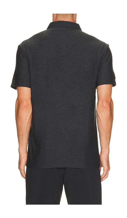 Strato Tech Polo in Grey. - size L (also in M, S) - Vuori - Modalova