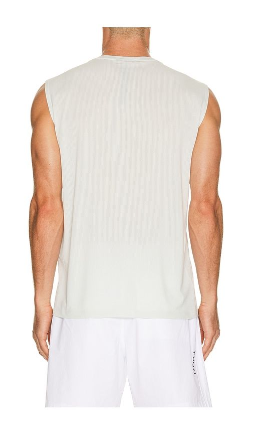 Sleeveless Strato Breathe Tank in Blue. - size L (also in M, S, XL/1X) - Vuori - Modalova