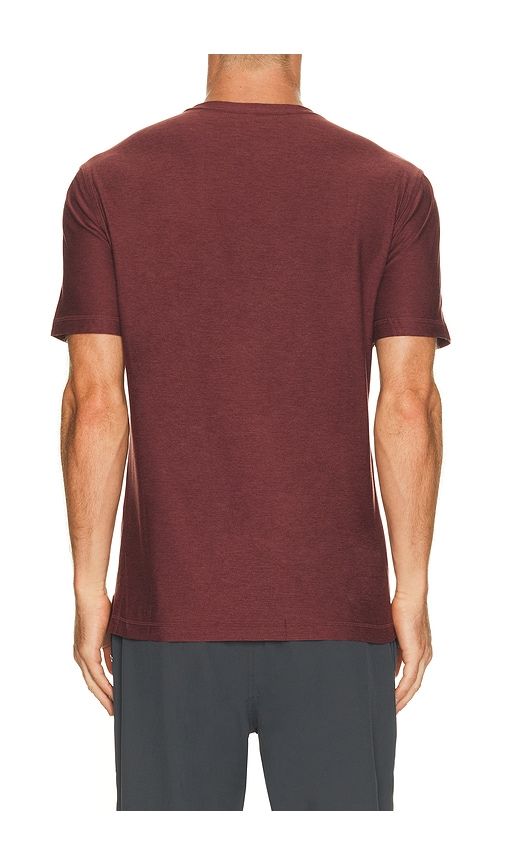 Strato Tech Tee in Red. - size L (also in M, S, XL/1X) - Vuori - Modalova