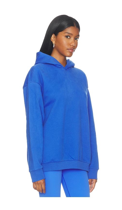 Restore Os Hoodie in Blue. - size L (also in S, XS) - Vuori - Modalova
